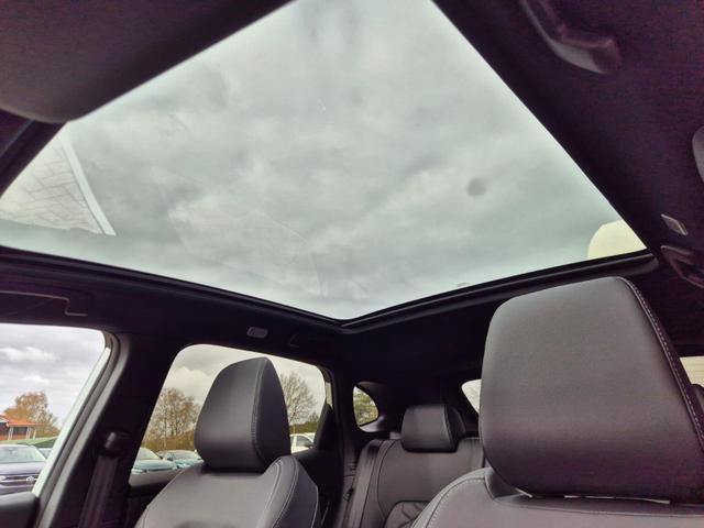 Nissan Qashqai 1.3 DIG-T MHEV 140PS Tekna Voll-Leder Klimaautomatik PanoGlasdach Sitzheizung Lenkradheizung Navi Head-Up Display elektr. Heckklappe ACC PDC v+h 360&deg;Kamera DAB Bluetooth Touchscreen Apple CarPlay Android Auto 19"LM 