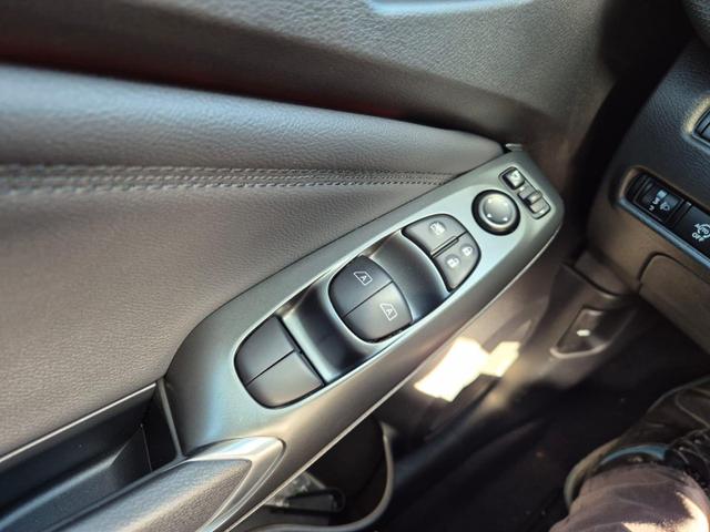 Nissan Juke 1.0 DIG-T 114PS N-Design Automatik Teil-Leder Klimaautomatik Sitzheizung Lenkradheizung PDC v+h R&uuml;ckf.Kamera Navi 19"LM Bluetooth Touchscreen Apple CarPlay Android Auto 