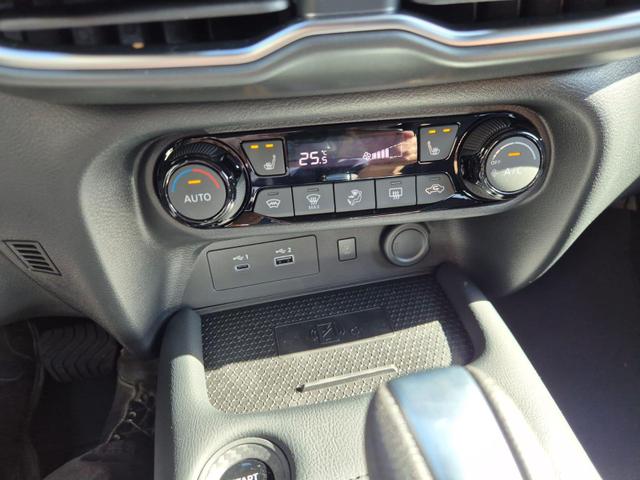 Nissan Juke 1.0 DIG-T 114PS N-Design Automatik Teil-Leder Klimaautomatik Sitzheizung Lenkradheizung PDC v+h R&uuml;ckf.Kamera Navi 19"LM Bluetooth Touchscreen Apple CarPlay Android Auto 