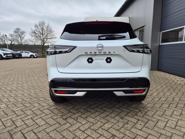 Nissan Qashqai 1.3 DIG-T MHEV 158 PS X-Tronic Tekna Premium Paket 20"LM Teil-Leder PanoGlasdach Klimaautomatik Sitzheizung Lenkradheizung Navi Head-Up Display elektr. Heckklappe ACC PDC v+h 360&deg;Kamera DAB Bluetooth Touchscreen Apple CarPlay Android Auto 