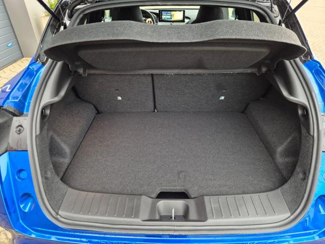 Nissan Juke 1.0 DIG-T 114PS N-Design Automatik Teil-Leder Klimaautomatik Sitzheizung Lenkradheizung PDC v+h R&uuml;ckf.Kamera Navi 19"LM Bluetooth Touchscreen Apple CarPlay Android Auto 