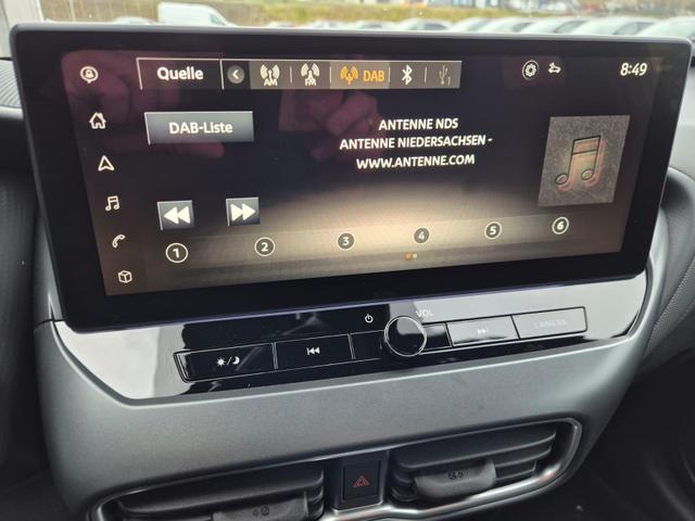 Nissan Juke 1.0 DIG-T 114PS N-Design Automatik Teil-Leder Klimaautomatik Sitzheizung Lenkradheizung PDC v+h R&uuml;ckf.Kamera Navi 19"LM Bluetooth Touchscreen Apple CarPlay Android Auto 