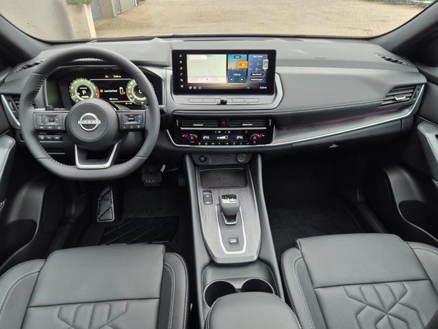 Nissan Qashqai 1.3 DIG-T MHEV 158 PS X-Tronic Tekna Voll-Leder Klimaautomatik PanoGlasdach Sitzheizung Lenkradheizung Navi Head-Up Display elektr. Heckklappe ACC PDC v+h 360&deg;Kamera DAB Bluetooth Touchscreen Apple CarPlay Android Auto 19"LM 