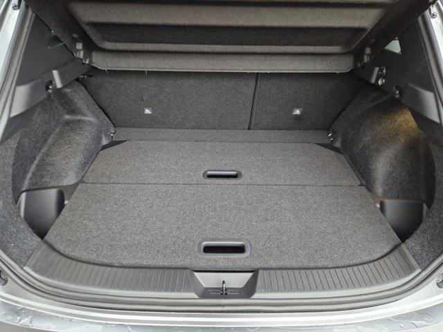 Nissan Qashqai 1.3 DIG-T MHEV 158 PS X-Tronic Tekna Voll-Leder Klimaautomatik PanoGlasdach Sitzheizung Lenkradheizung Navi Head-Up Display elektr. Heckklappe ACC PDC v+h 360&deg;Kamera DAB Bluetooth Touchscreen Apple CarPlay Android Auto 19"LM 