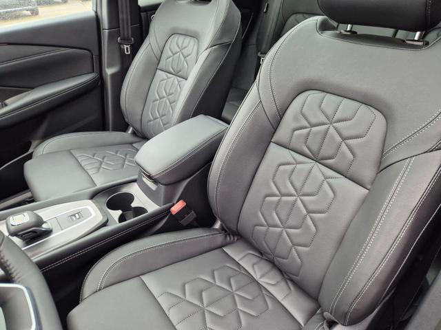 Nissan Qashqai 1.3 DIG-T MHEV 158 PS X-Tronic Tekna Voll-Leder Klimaautomatik PanoGlasdach Sitzheizung Lenkradheizung Navi Head-Up Display elektr. Heckklappe ACC PDC v+h 360&deg;Kamera DAB Bluetooth Touchscreen Apple CarPlay Android Auto 19"LM 