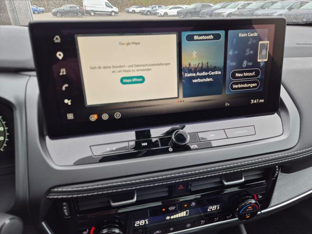 Nissan Qashqai 1.3 DIG-T MHEV 158 PS X-Tronic Tekna Voll-Leder Klimaautomatik PanoGlasdach Sitzheizung Lenkradheizung Navi Head-Up Display elektr. Heckklappe ACC PDC v+h 360&deg;Kamera DAB Bluetooth Touchscreen Apple CarPlay Android Auto 19"LM 