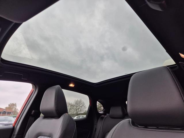 Nissan Qashqai 1.3 DIG-T MHEV 158 PS X-Tronic Tekna Voll-Leder Klimaautomatik PanoGlasdach Sitzheizung Lenkradheizung Navi Head-Up Display elektr. Heckklappe ACC PDC v+h 360&deg;Kamera DAB Bluetooth Touchscreen Apple CarPlay Android Auto 19"LM 