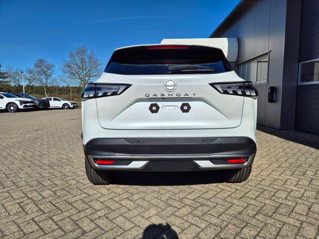 Nissan Qashqai 1.3 DIG-T MHEV 158 PS X-Tronic Tekna Voll-Leder Klimaautomatik PanoGlasdach Sitzheizung Lenkradheizung Navi Head-Up Display elektr. Heckklappe ACC PDC v+h 360&deg;Kamera DAB Bluetooth Touchscreen Apple CarPlay Android Auto 19"LM 