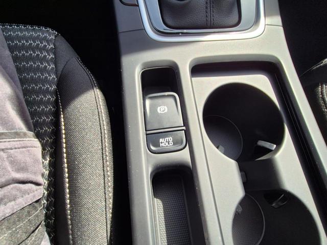 Kia XCeed 1.6 T-GDi 150PS Automatik Klimaautomatik Sitzheizung Lenkradheizung Navi PDC R&uuml;ckf.Kamera abged.Scheiben Apple CarPlay Android Auto 