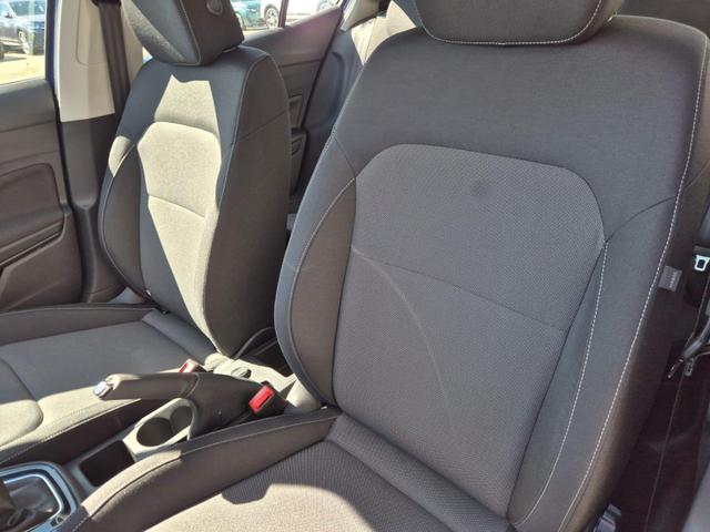 Skoda Fabia 1.0 TSI 95PS Selection 5-t&uuml;rig R&uuml;ckf.Kamera Parksensoren Sitzheizung Multifunktionslenkrad Klima Skoda-Radio Bluetooth Touchscreen Tempomat Nebelsch. Apple CarPlay + Android Auto 