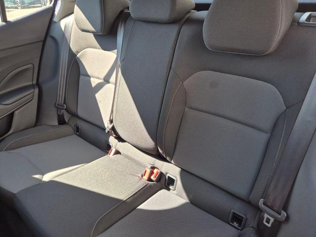 Skoda Fabia 1.0 TSI 95PS Selection 5-t&uuml;rig R&uuml;ckf.Kamera Parksensoren Sitzheizung Multifunktionslenkrad Klima Skoda-Radio Bluetooth Touchscreen Tempomat Nebelsch. Apple CarPlay + Android Auto 