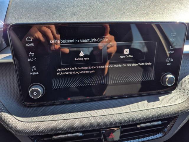 Skoda Fabia 1.0 TSI 95PS Selection 5-t&uuml;rig R&uuml;ckf.Kamera Parksensoren Sitzheizung Multifunktionslenkrad Klima Skoda-Radio Bluetooth Touchscreen Tempomat Nebelsch. Apple CarPlay + Android Auto 