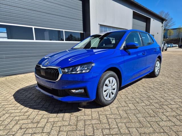 Skoda Fabia - 1.0 TSI 95PS Selection 5-t&uuml;rig R&uuml;ckf.Kamera Parksensoren Sitzheizung Multifunktionslenkrad Klima Skoda-Radio Bluetooth Touchscreen Tempomat Nebelsch. Apple CarPlay + Android Auto