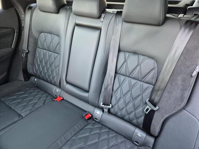 Nissan Qashqai 1.3 DIG-T MHEV 158 PS X-Tronic Tekna Premium Paket 20"LM Teil-Leder PanoGlasdach Klimaautomatik Sitzheizung Lenkradheizung Navi Head-Up Display elektr. Heckklappe ACC PDC v+h 360&deg;Kamera DAB Bluetooth Touchscreen Apple CarPlay Android Auto 