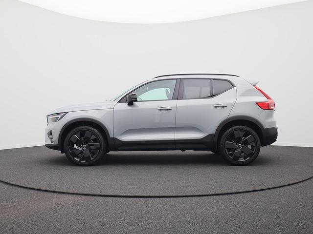 Volvo XC40 - 2.0 Black Edition Plus B4 Mild-Hybrid 197PS Automatik elektr. PanoDach R&uuml;ckf.Kamera PDC v+h ACC el.Heckklappe Harman/Kardon-Sound Klimaautomatik Sitzheizung Lenkradheizung Apple CarPlay Android Auto 20-LM