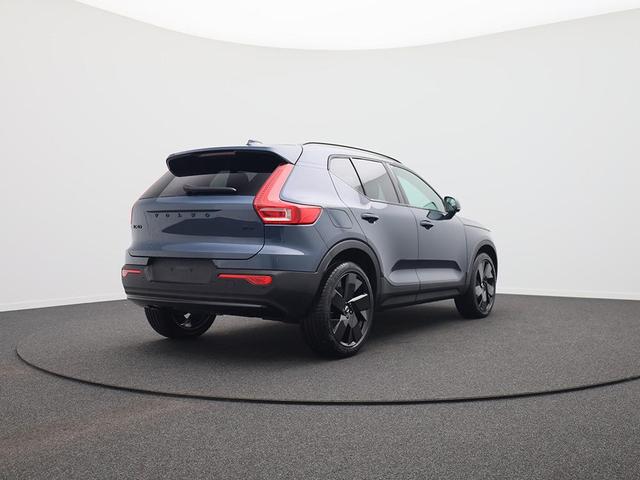 Volvo XC40 2.0 Black Edition Plus B4 Mild-Hybrid 197PS Automatik elektr. PanoDach R&uuml;ckf.Kamera PDC v+h ACC el.Heckklappe Harman/Kardon-Sound Klimaautomatik Sitzheizung Lenkradheizung Apple CarPlay Android Auto 20-LM 