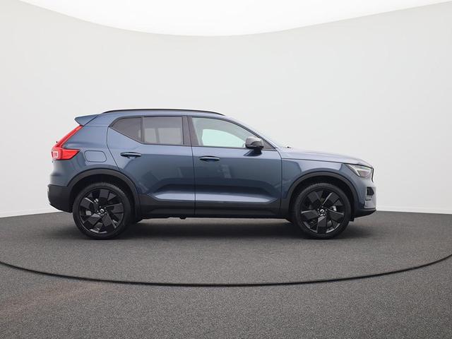 Volvo XC40 2.0 Black Edition Plus B4 Mild-Hybrid 197PS Automatik elektr. PanoDach R&uuml;ckf.Kamera PDC v+h ACC el.Heckklappe Harman/Kardon-Sound Klimaautomatik Sitzheizung Lenkradheizung Apple CarPlay Android Auto 20-LM 
