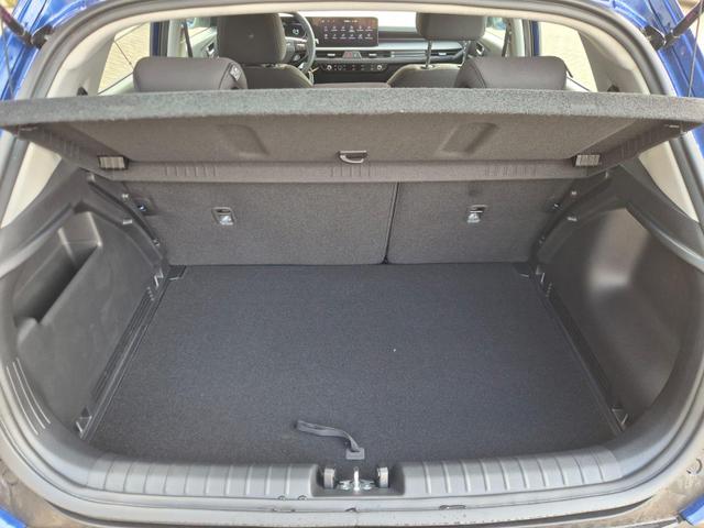 Kia Stonic Vision 1.0 T-GDI 100PS Automatik NEUES MODELL Sitzheizung Lenkradheizung PDC v+h R&uuml;ckf.Kamera Klima Bluetooth Touchscreen Apple CarPlay Android Auto Tempomat 16"LM 