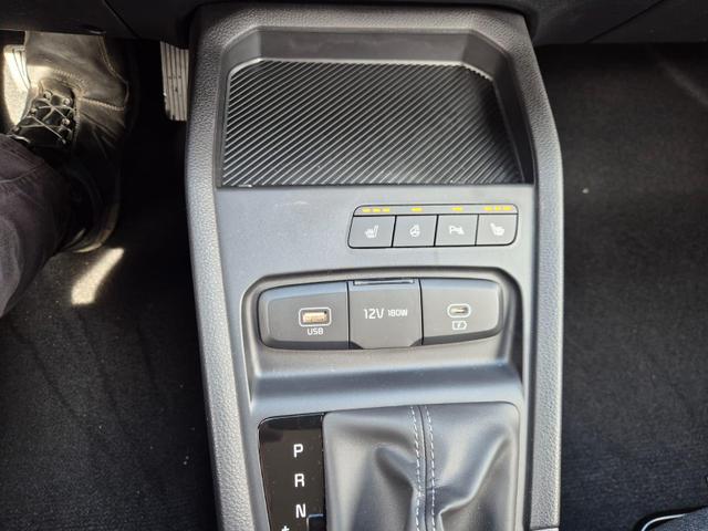 Kia Stonic Vision 1.0 T-GDI 100PS Automatik NEUES MODELL Sitzheizung Lenkradheizung PDC v+h R&uuml;ckf.Kamera Klima Bluetooth Touchscreen Apple CarPlay Android Auto Tempomat 16"LM 