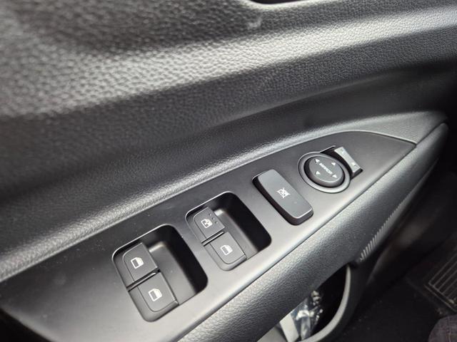 Kia Stonic Vision 1.0 T-GDI 100PS Automatik NEUES MODELL Sitzheizung Lenkradheizung PDC v+h R&uuml;ckf.Kamera Klima Bluetooth Touchscreen Apple CarPlay Android Auto Tempomat 16"LM 