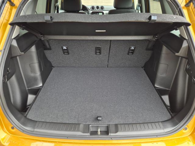 Suzuki Vitara Comfort+ 110PS Automatik MHEV 1.4 Boosterjet Teilleder Navi Klimaautomatik Sitzheizung ACC PDC v+h R&uuml;ckf.Kamera Suzuki-Radio Apple CarPlay Android Auto Touchscreen 2xKeyless 17-LM 