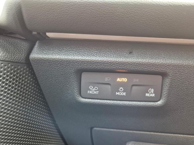 Volkswagen Tiguan Life 1,5 l eHybrid OPF 204PS DSG LED-Plus-Scheinw. elektr. Heckklappe Sitzheizung v+h Lenkradheizung Frontscheibe beheizb. R&uuml;ckf.Kamera Klimaautomatik VW-Radio Bluetooth wireless Apple CarPlay + Android Auto PDC ACC 2xKeyless Digital Cockpit 