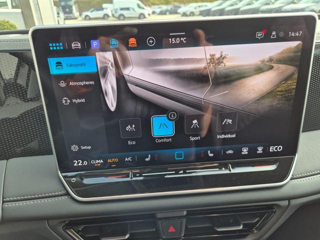 Volkswagen Tiguan Life 1,5 l eHybrid OPF 204PS DSG LED-Plus-Scheinw. elektr. Heckklappe Sitzheizung v+h Lenkradheizung Frontscheibe beheizb. R&uuml;ckf.Kamera Klimaautomatik VW-Radio Bluetooth wireless Apple CarPlay + Android Auto PDC ACC 2xKeyless Digital Cockpit 