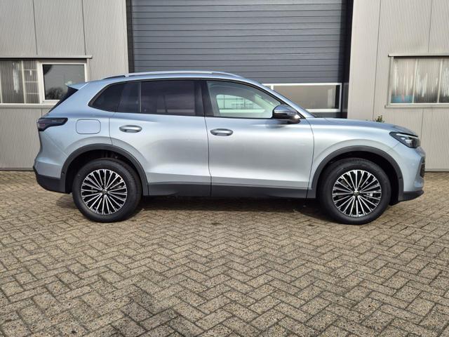 Volkswagen Tiguan Life 1,5 l eHybrid OPF 204PS DSG LED-Plus-Scheinw. elektr. Heckklappe Sitzheizung v+h Lenkradheizung Frontscheibe beheizb. R&uuml;ckf.Kamera Klimaautomatik VW-Radio Bluetooth wireless Apple CarPlay + Android Auto PDC ACC 2xKeyless Digital Cockpit 