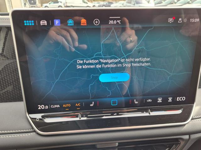 Volkswagen Tiguan Life 1,5 l eHybrid OPF 204PS DSG LED-Plus-Scheinw. elektr. Heckklappe Sitzheizung v+h Lenkradheizung Frontscheibe beheizb. R&uuml;ckf.Kamera Klimaautomatik VW-Radio Bluetooth wireless Apple CarPlay + Android Auto PDC ACC 2xKeyless Digital Cockpit 