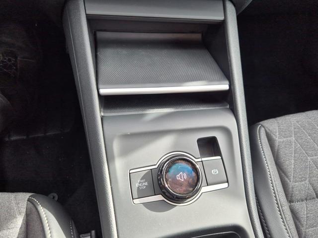 Volkswagen Tiguan Life 1,5 l eHybrid OPF 204PS DSG LED-Plus-Scheinw. elektr. Heckklappe Sitzheizung v+h Lenkradheizung Frontscheibe beheizb. R&uuml;ckf.Kamera Klimaautomatik VW-Radio Bluetooth wireless Apple CarPlay + Android Auto PDC ACC 2xKeyless Digital Cockpit 