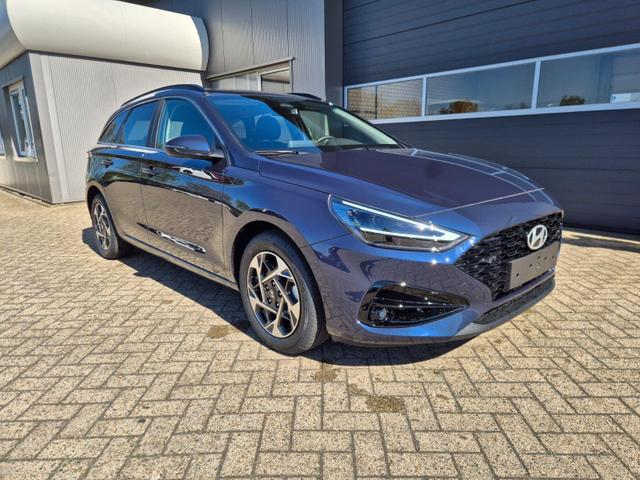 Hyundai i30 Kombi 1.5 T-GDI 150PS Automatik Trend Sitzheizung Lenkradheizung Klimaautomatik PDC v+h R&uuml;ckf.Kamera Navi Apple CarPlay + Android Auto 16"LM 