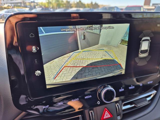 Hyundai i30 Kombi 1.5 T-GDI 150PS Automatik Trend Sitzheizung Lenkradheizung Klimaautomatik PDC v+h R&uuml;ckf.Kamera Navi Apple CarPlay + Android Auto 16"LM 
