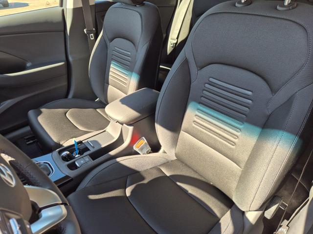 Hyundai i30 Kombi 1.5 T-GDI 150PS Automatik Trend Sitzheizung Lenkradheizung Klimaautomatik PDC v+h R&uuml;ckf.Kamera Navi Apple CarPlay + Android Auto 16"LM 