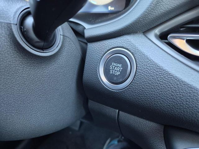 Hyundai i30 Kombi 1.5 T-GDI 150PS Automatik Trend Sitzheizung Lenkradheizung Klimaautomatik PDC v+h R&uuml;ckf.Kamera Navi Apple CarPlay + Android Auto 16"LM 