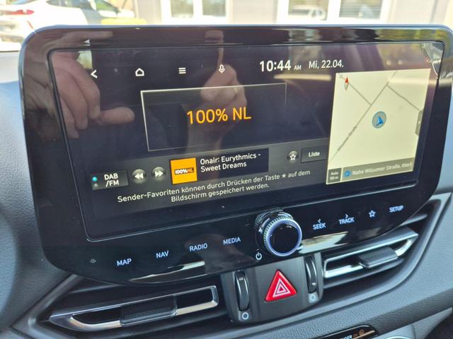 Hyundai i30 Kombi 1.5 T-GDI 150PS Automatik Trend Sitzheizung Lenkradheizung Klimaautomatik PDC v+h R&uuml;ckf.Kamera Navi Apple CarPlay + Android Auto 16"LM 