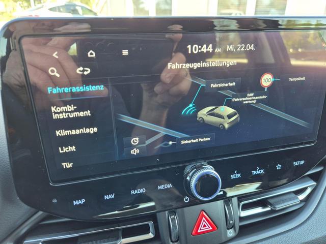 Hyundai i30 Kombi 1.5 T-GDI 150PS Automatik Trend Sitzheizung Lenkradheizung Klimaautomatik PDC v+h R&uuml;ckf.Kamera Navi Apple CarPlay + Android Auto 16"LM 