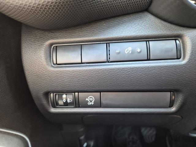 Nissan Juke 1.0 DIG-T 114PS N-Connecta Teil-Leder Klimaautomatik PDC v+h R&uuml;ckf.Kamera Bluetooth Touchscreen Apple CarPlay Android Auto 17"LM 