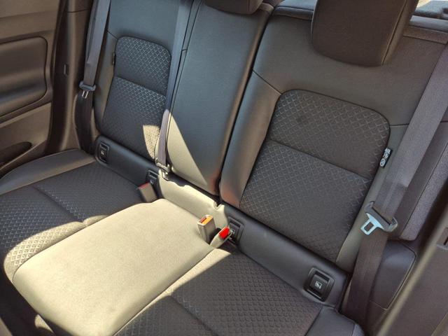 Nissan Juke 1.0 DIG-T 114PS N-Connecta Teil-Leder Klimaautomatik PDC v+h R&uuml;ckf.Kamera Bluetooth Touchscreen Apple CarPlay Android Auto 17"LM 