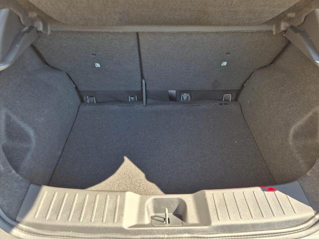 Nissan Juke 1.0 DIG-T 114PS N-Connecta Teil-Leder Klimaautomatik PDC v+h R&uuml;ckf.Kamera Bluetooth Touchscreen Apple CarPlay Android Auto 17"LM 