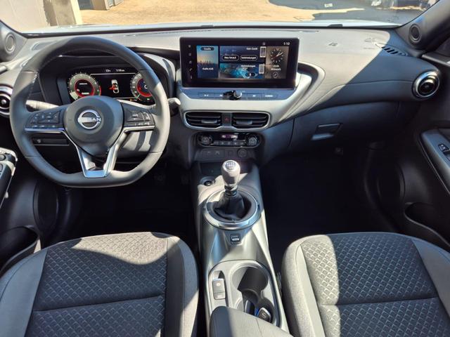 Nissan Juke 1.0 DIG-T 114PS N-Connecta Teil-Leder Klimaautomatik PDC v+h R&uuml;ckf.Kamera Bluetooth Touchscreen Apple CarPlay Android Auto 17"LM 