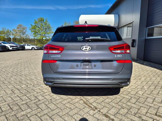 Hyundai i30 Kombi 1.5 T-GDI 150PS Automatik Trend Sitzheizung Lenkradheizung Klimaautomatik PDC v+h R&uuml;ckf.Kamera Navi Apple CarPlay + Android Auto 16"LM 