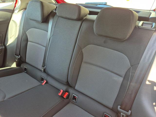 Skoda Fabia 1.0 TSI 95PS Selection 5-t&uuml;rig R&uuml;ckf.Kamera Parksensoren Sitzheizung Multifunktionslenkrad Klima Skoda-Radio Bluetooth Touchscreen Tempomat Nebelsch. Apple CarPlay + Android Auto 