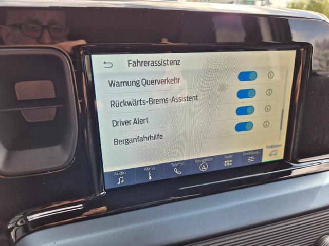 Ford Tourneo Courier 1.0 EcoBoost 125PS Active Teil-Leder Sitzheizung Lenkradheizung Klimaautomatik PDC v+h R&uuml;ckf.-Kamera ACC TWA Frontscheibe beheizb. Ford-Navi SYNC4 Apple CarPlay + Android Auto 