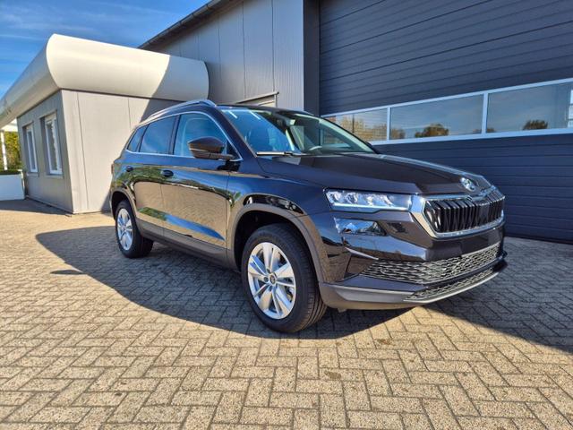 Skoda Karoq 1.5 TSI 150PS DSG Selection AHK Klimaautomatik Sitzheizung Lenkradheizung ACC PDC v+h R&uuml;ckf.Kamera abg.Scheiben Apple CarPlay Android Auto 17"LM 