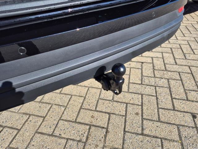 Skoda Karoq 1.5 TSI 150PS DSG Selection AHK Klimaautomatik Sitzheizung Lenkradheizung ACC PDC v+h R&uuml;ckf.Kamera abg.Scheiben Apple CarPlay Android Auto 17"LM 