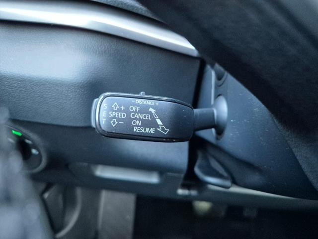 Skoda Karoq 1.5 TSI 150PS DSG Selection AHK Klimaautomatik Sitzheizung Lenkradheizung ACC PDC v+h R&uuml;ckf.Kamera abg.Scheiben Apple CarPlay Android Auto 17"LM 