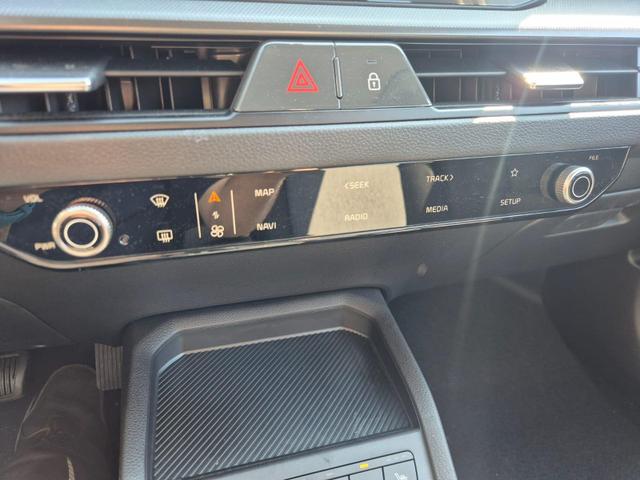 Kia Stonic 1.0 T-GDI MHEV 115PS Automatik NEUES MODELL Sitzheizung Lenkradheizung PDC v+h R&uuml;ckf.Kamera Klima Bluetooth Touchscreen Apple CarPlay Android Auto Tempomat 