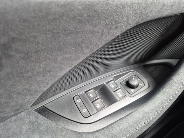 Skoda Kodiaq Sportline 1.5 TSI 204PS PHEV DSG schwenkb. AHK elektr. PanoDach HUD Alcantara PDC v+h 360&deg;Kamera CANTON Sound Klimaautomatik Sitzheizung Lenkradheizung Navi Apple CarPlay Android Auto 2xKeyless 19"LM vollelektr. Reichweite 116KM 