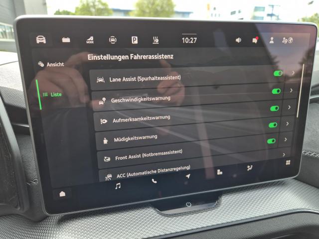 Skoda Kodiaq Sportline 1.5 TSI 204PS PHEV DSG schwenkb. AHK elektr. PanoDach HUD Alcantara PDC v+h 360&deg;Kamera CANTON Sound Klimaautomatik Sitzheizung Lenkradheizung Navi Apple CarPlay Android Auto 2xKeyless 19"LM vollelektr. Reichweite 116KM 