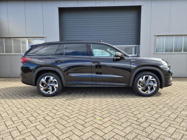 Skoda Kodiaq Sportline 1.5 TSI 204PS PHEV DSG schwenkb. AHK elektr. PanoDach HUD Alcantara PDC v+h 360&deg;Kamera CANTON Sound Klimaautomatik Sitzheizung Lenkradheizung Navi Apple CarPlay Android Auto 2xKeyless 19"LM vollelektr. Reichweite 116KM 